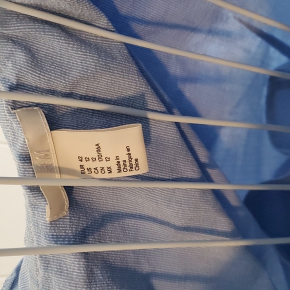 H&M One Shoulder Ruffle long Sleeve Blouse Pinstripes White Blue Size 12 - Picture 4 of 5